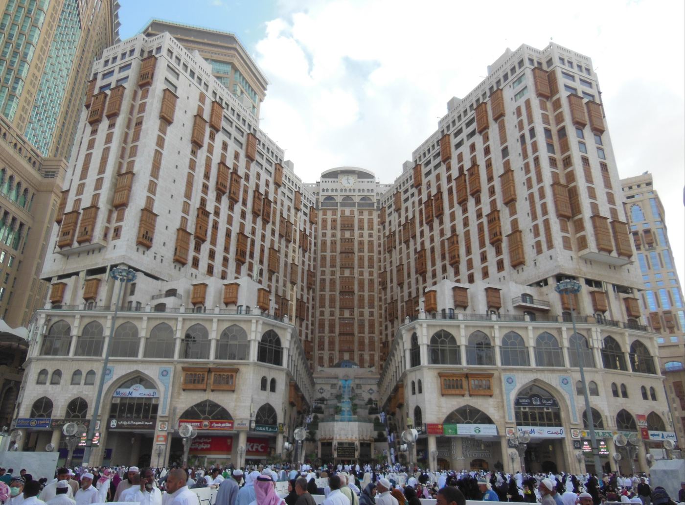 Hotel near Masjid al-Haram